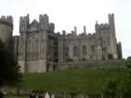 Much of Arundel dates from the 11th and 12th Centuries (32kb)