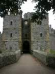 The Gatehouse built by Roger de Montgomery, Earl of Arundel in 1070 (56kb)