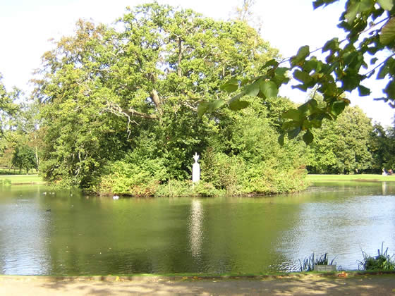 The Lake and Island where Princess Diana is buried