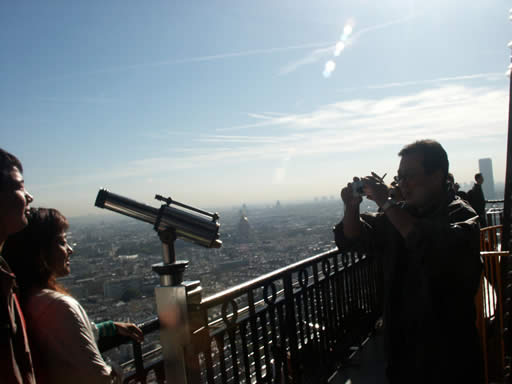 Excellent views of Paris , a brilliant sunny day